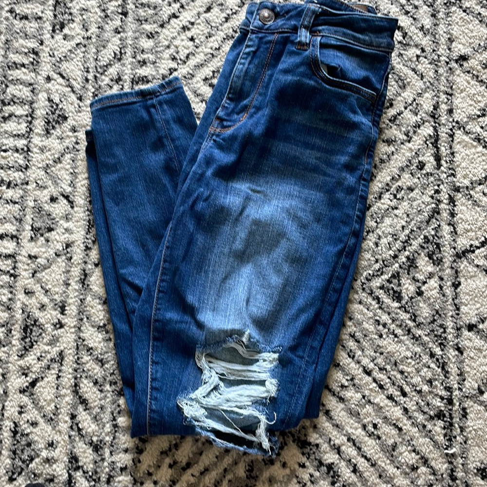 American Eagle Hi Rise Jegging distressed 10